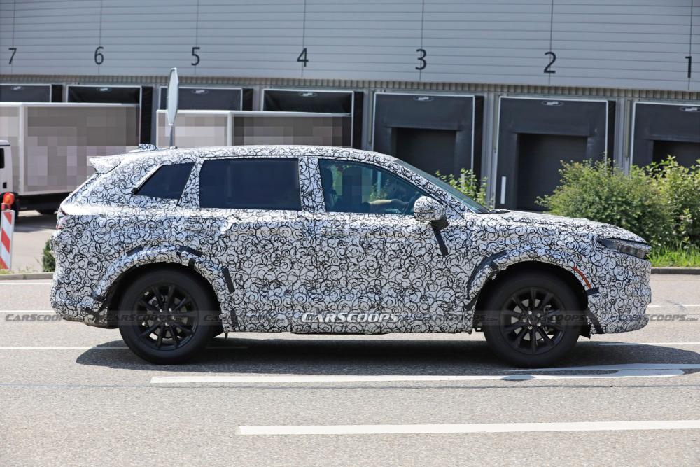 The new generation Honda CR-V crossover is almost ready.